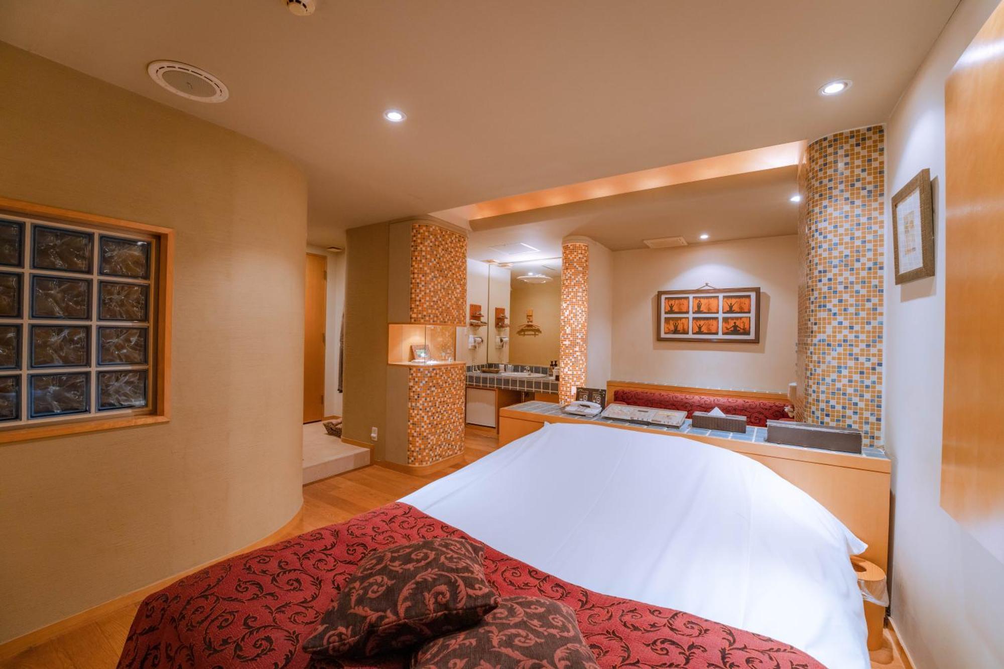 טוקורוזאווה Eight Prince Hotel -Adult Only- מראה חיצוני תמונה