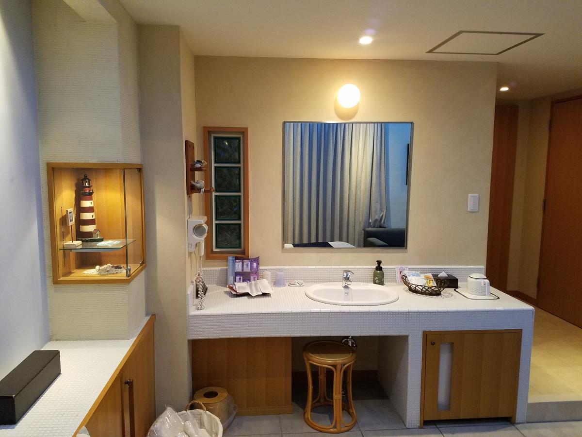 טוקורוזאווה Eight Prince Hotel -Adult Only- מראה חיצוני תמונה